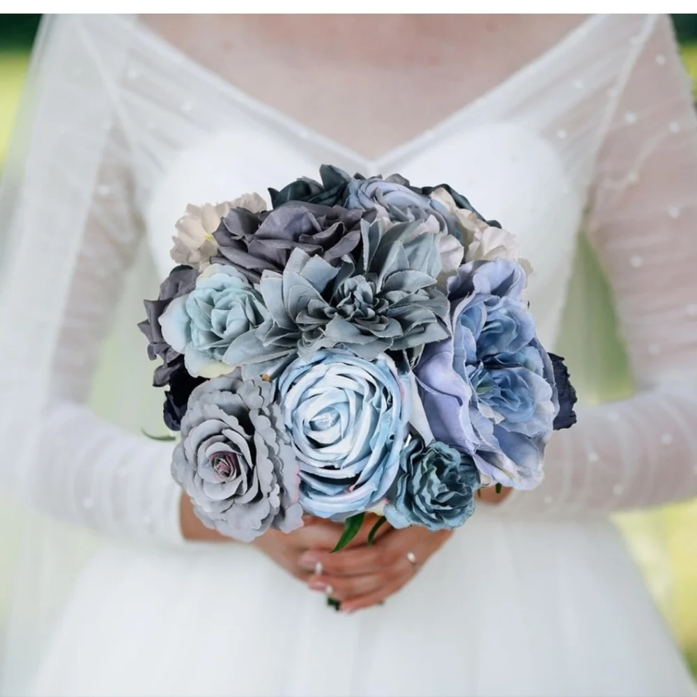 New Elegant Blue and White Floral Arrangement